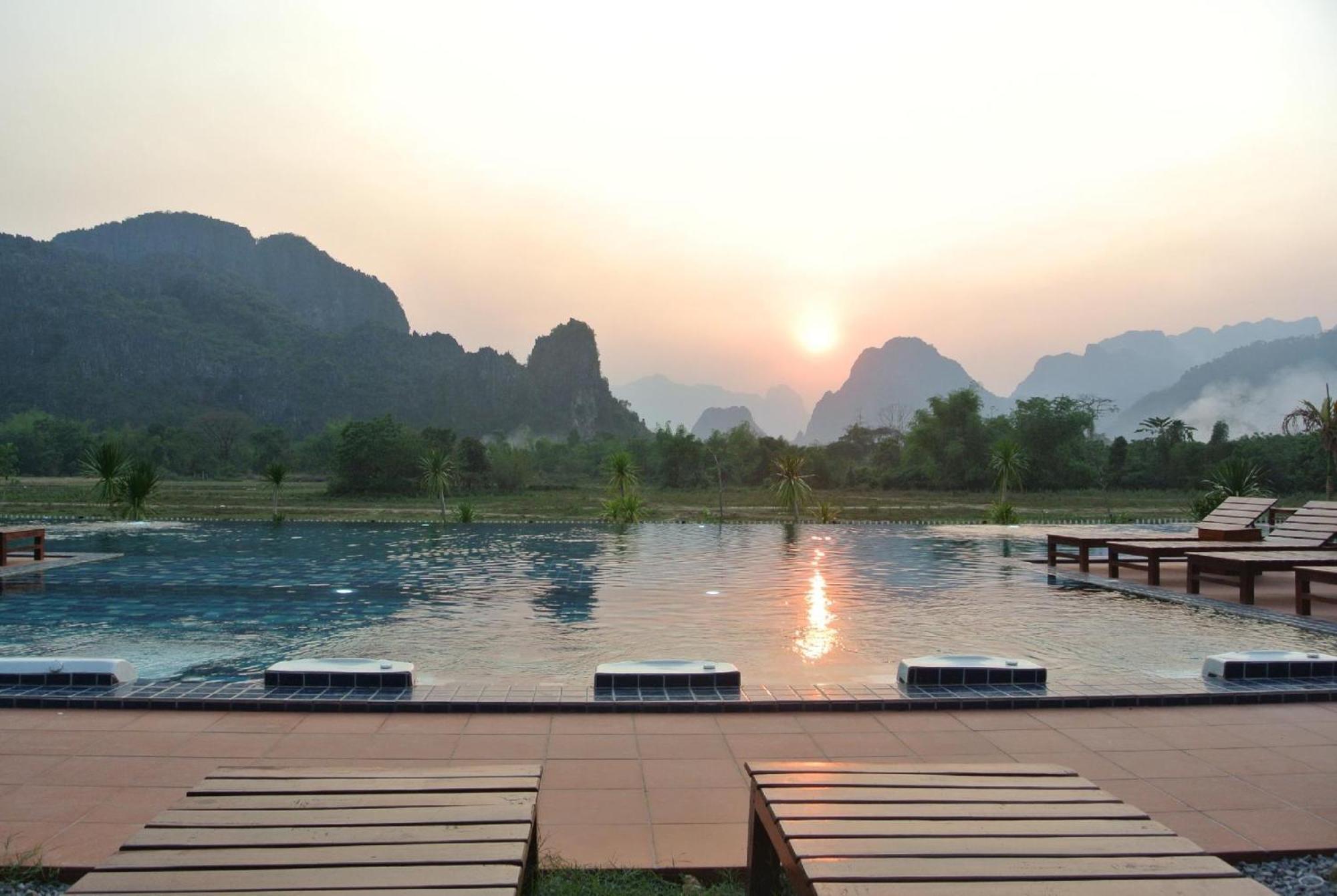 Lisha Garden Resort Hotel Vang Vieng Eksteriør billede