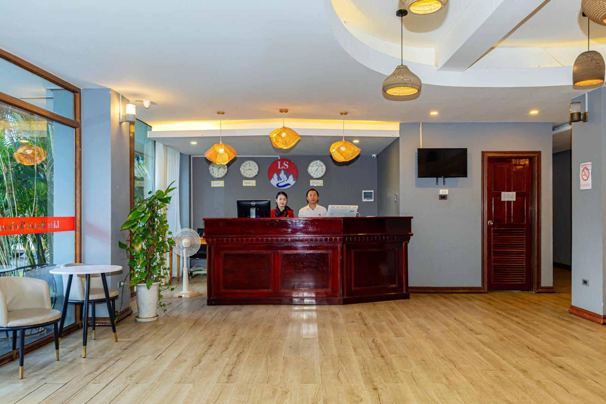 Lisha Garden Resort Hotel Vang Vieng Eksteriør billede